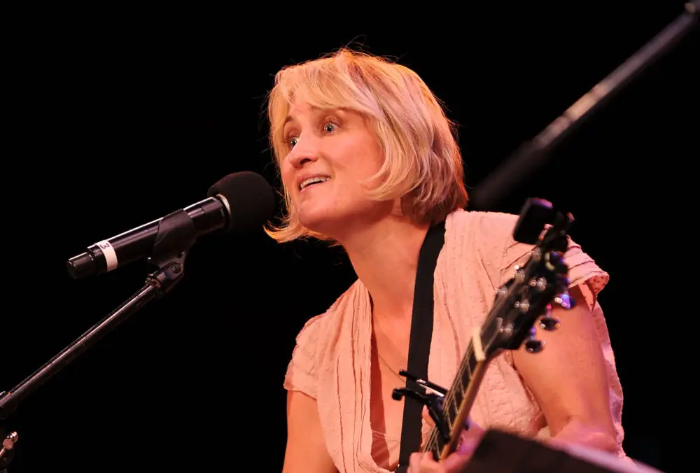 jill sobule em apresentacao