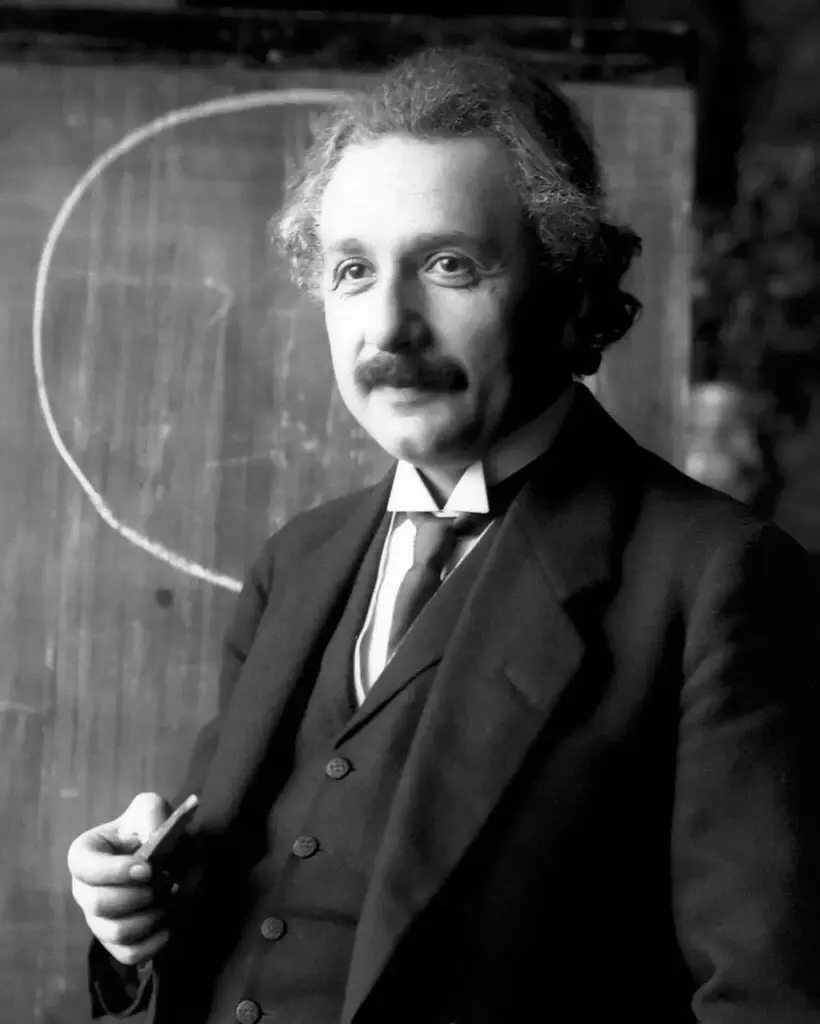 albert einstein de terno